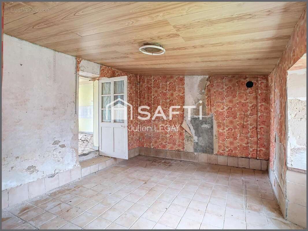 Maison 76 m² à La Creche  - photo 5