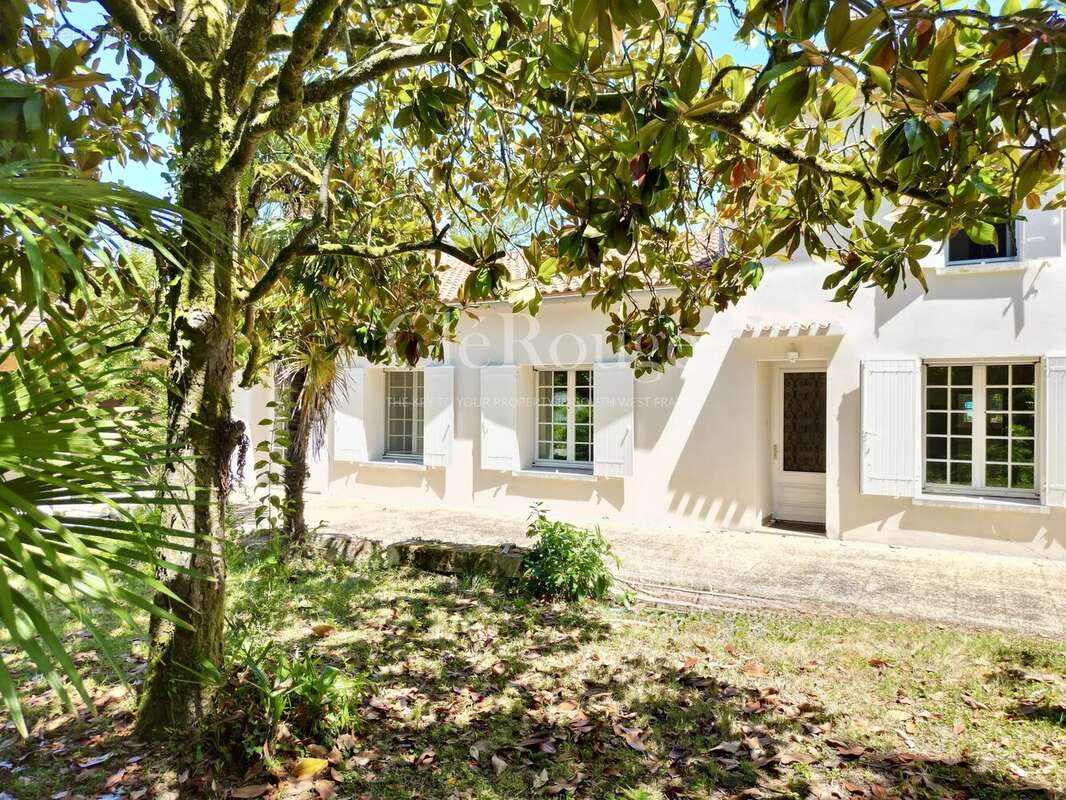 Proche de Beaupuy – Charmante maison en pierre de 3 chambres avec jardin arboré, à quelques pas d’un village - photo 19