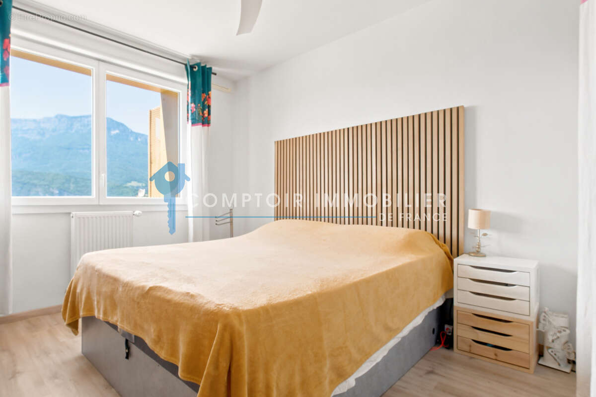 Appartement à ECHIROLLES