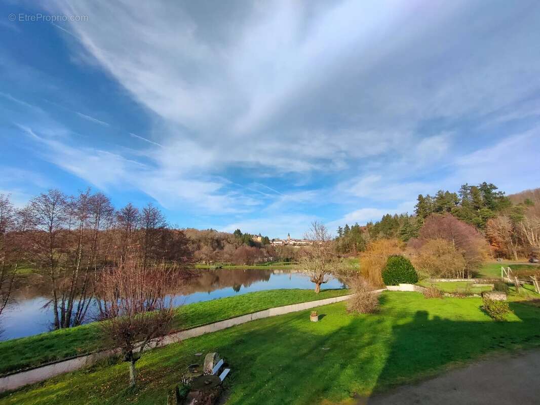 Maison à ROCHECHOUART