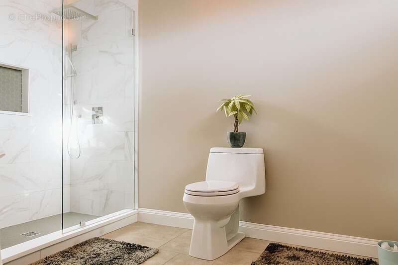 Appartement à SURESNES