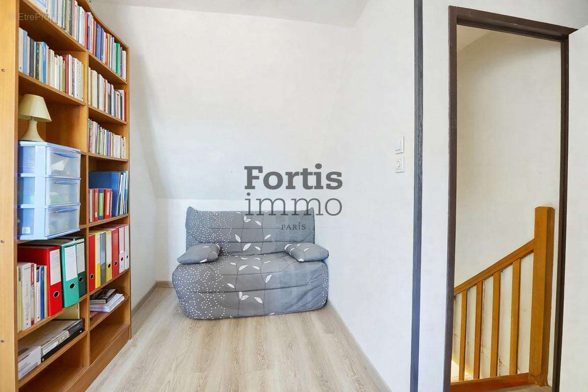 Maison à SAINT-MICHEL-SUR-ORGE