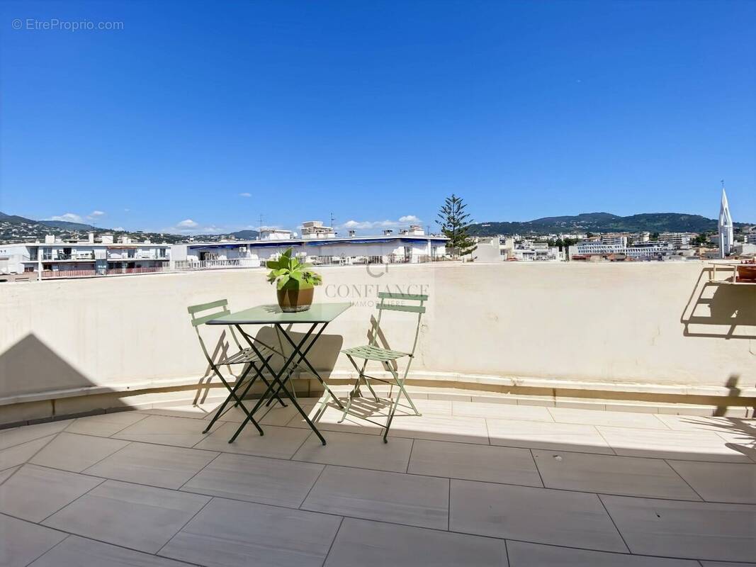 Appartement à NICE