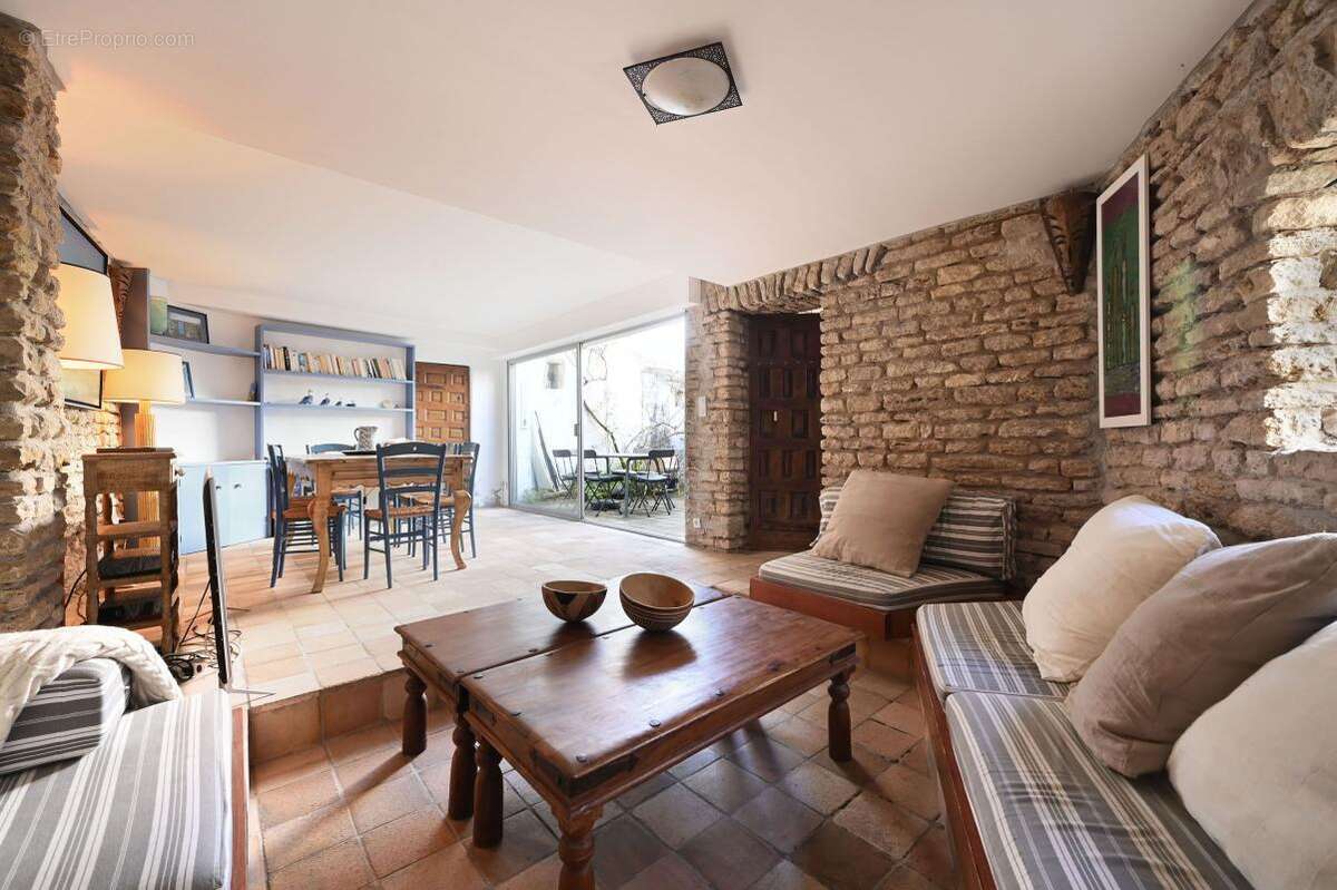 Maison à LES PORTES-EN-RE