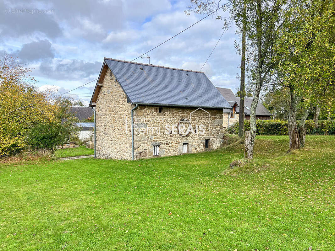 Maison à SAINTE-HONORINE-LA-GUILLAUME