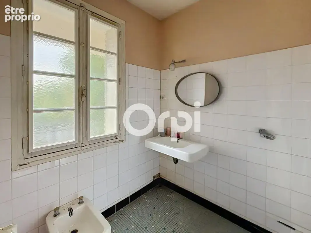 Maison À Vendre sur les hauteurs du Lardin ! - photo 12
