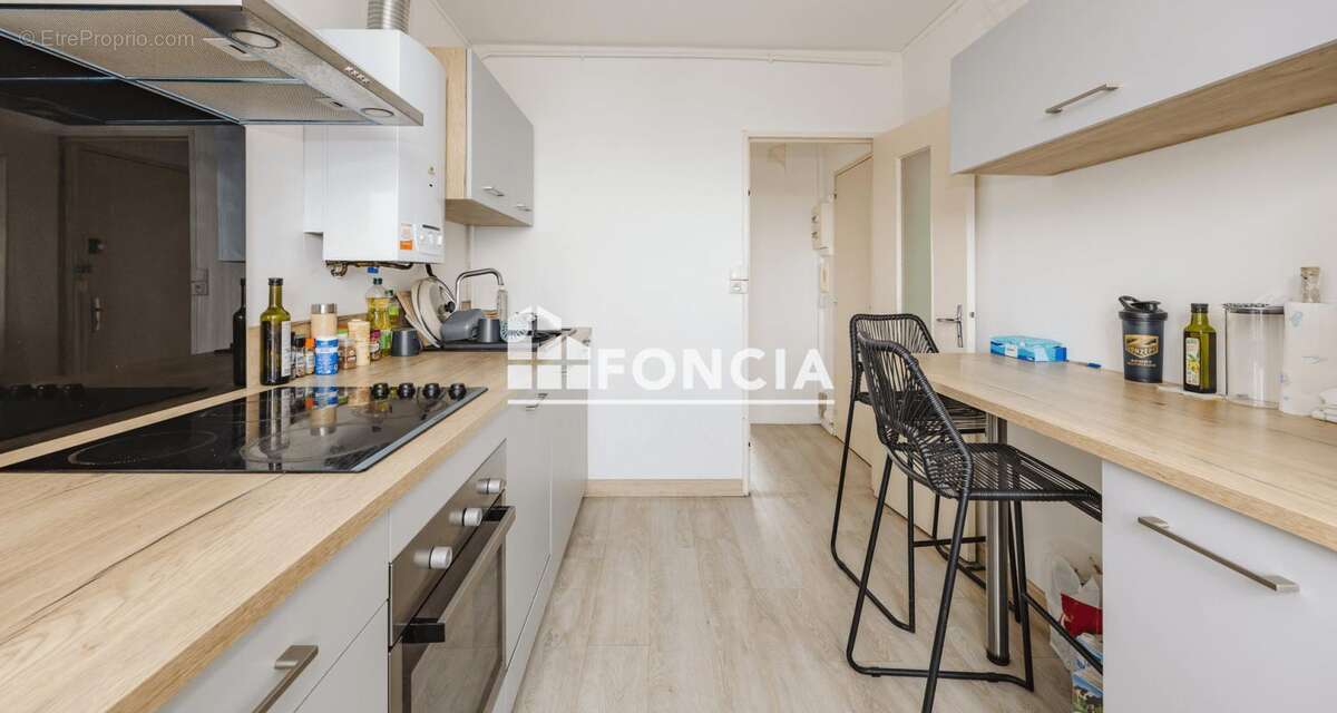 Appartement à SAINT-JACQUES-DE-LA-LANDE