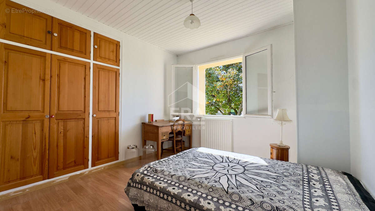 Maison à PINEUILH