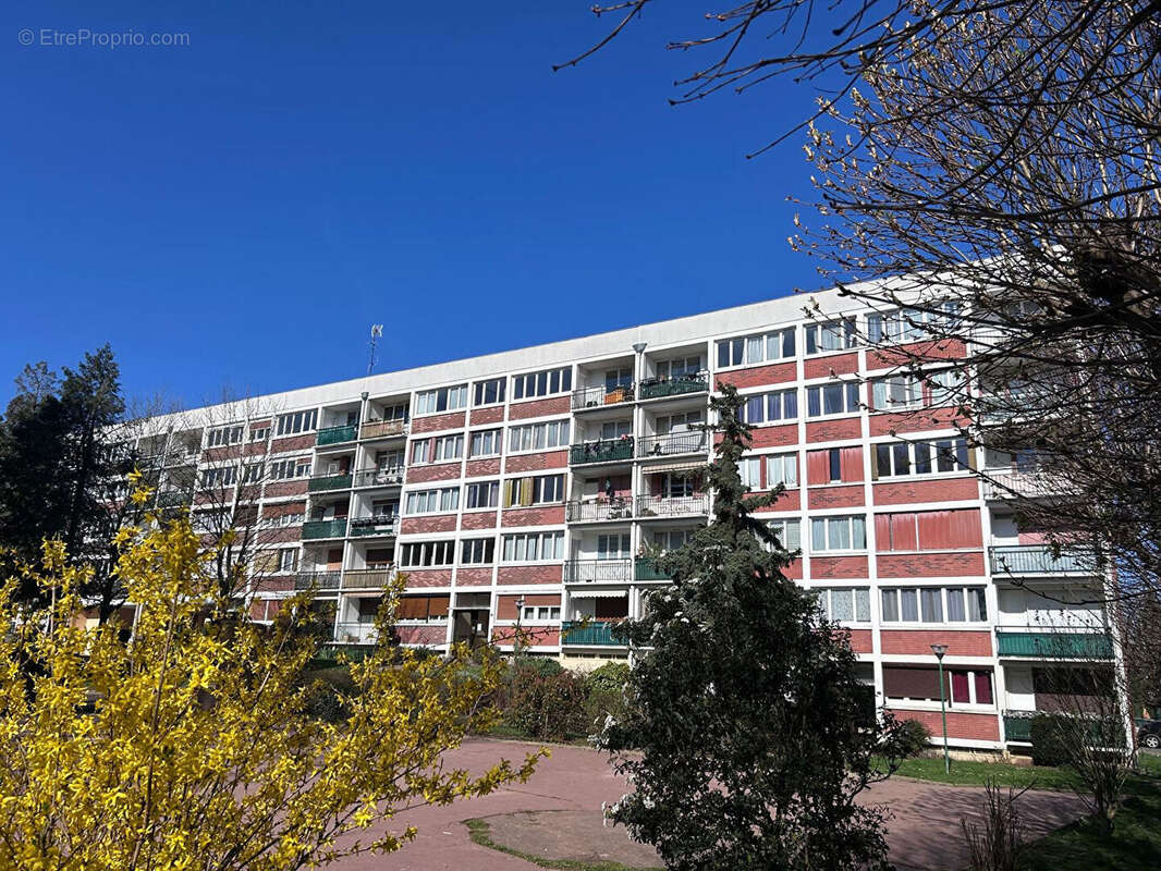 Appartement à YERRES