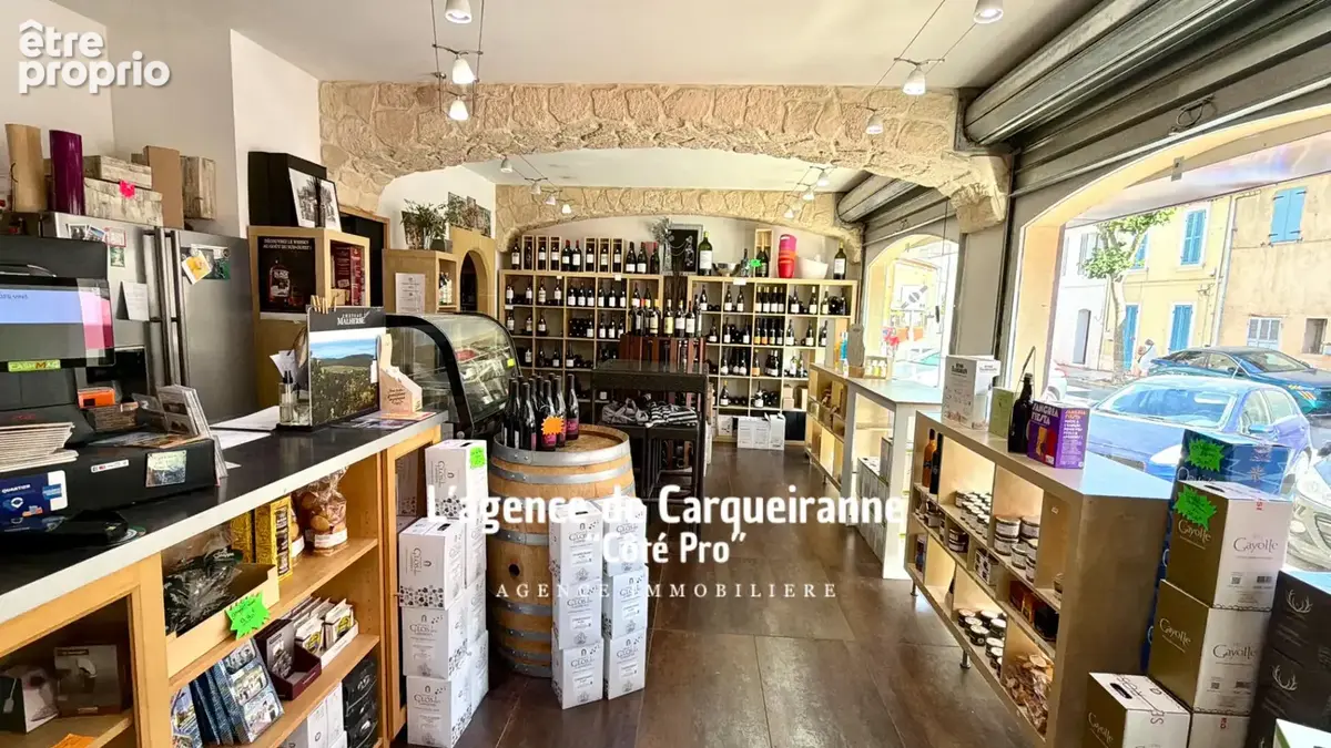 Commerce à CARQUEIRANNE