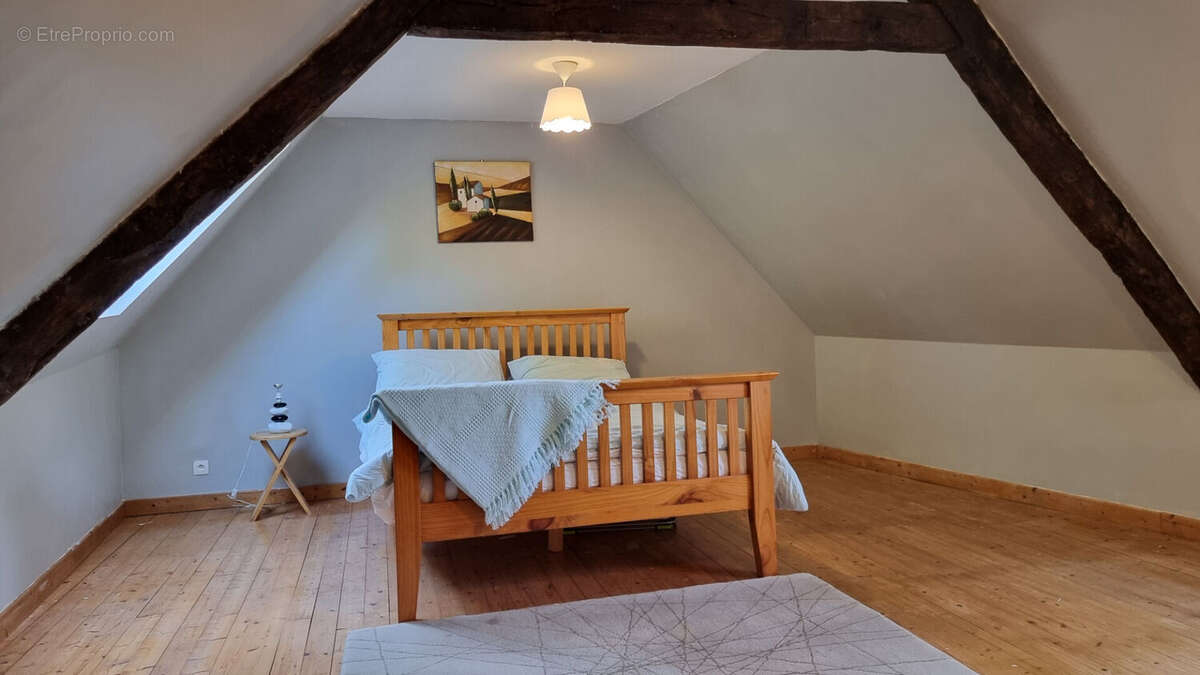 CÔTES D'ARMOR, Proche de Mur-de-Bretagne, Belle maison individuelle de 3/4 chambres, vendue meublée - photo 8