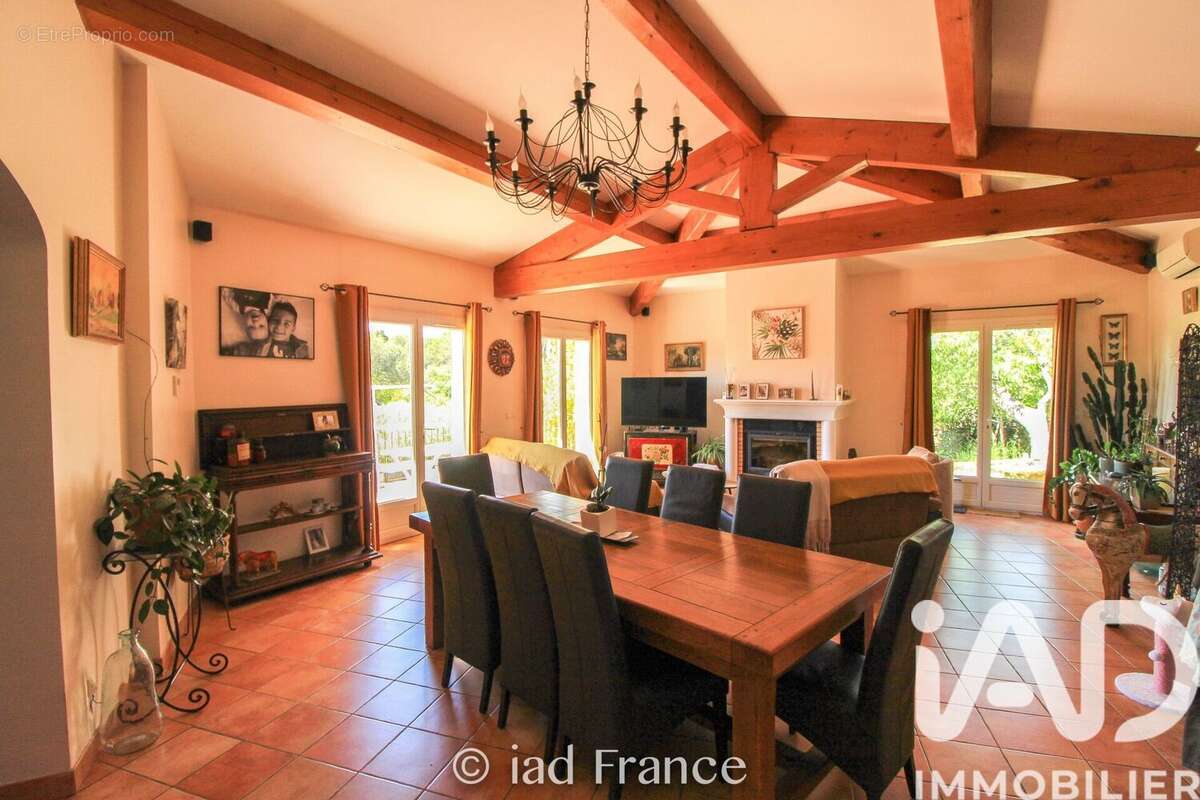 Photo 4 - Maison à NIMES