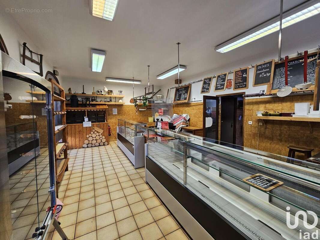 Photo 3 - Commerce à RISOUL