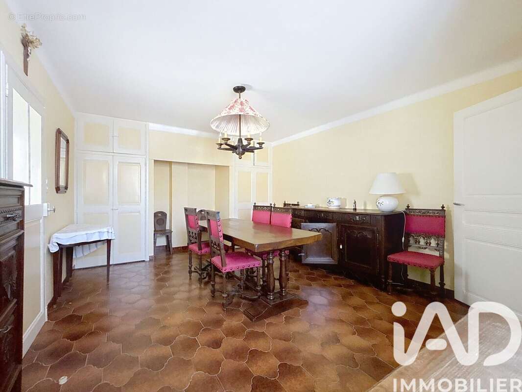 Photo 7 - Maison à SAINT-GEORGES-DE-LUZENCON
