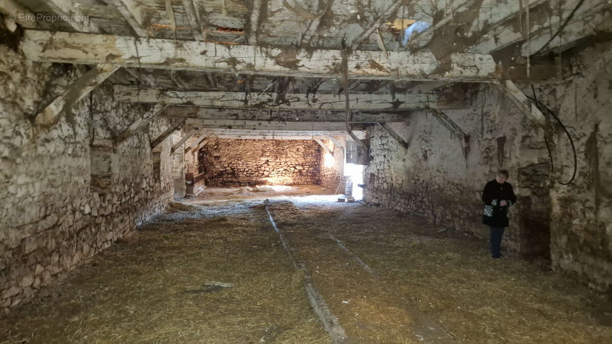 Maison à VIALA-DU-PAS-DE-JAUX