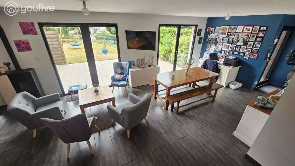 Maison contemporaine de 7 pièces à Pléguien, 185 m² - photo 11