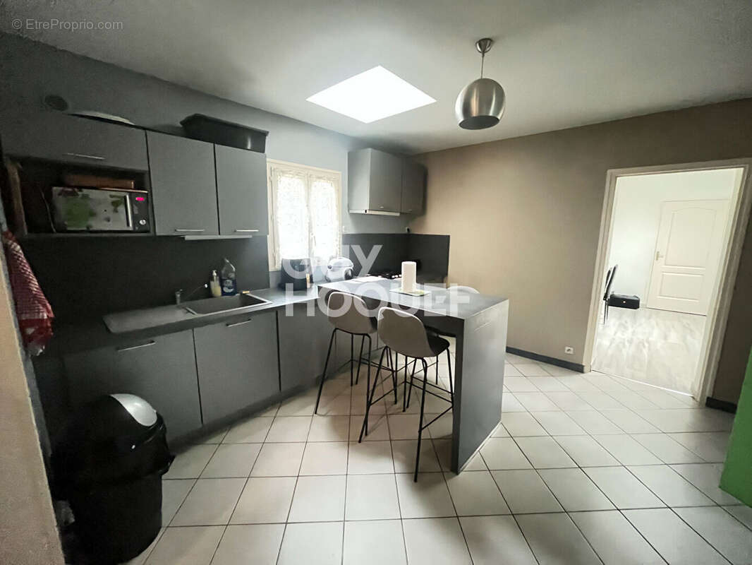 Maison 95 m² à Vic-Sur-Aisne  - photo 5