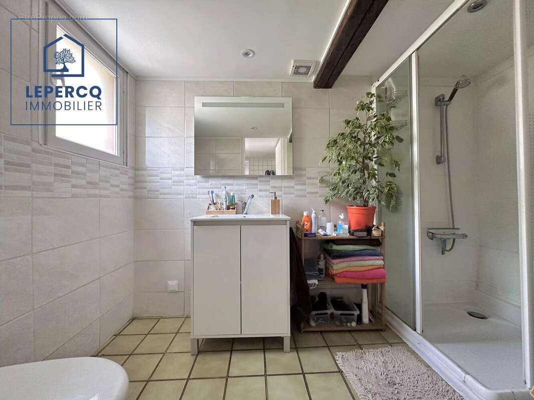 maison 5 pièces 107m² centre-ville - photo 10