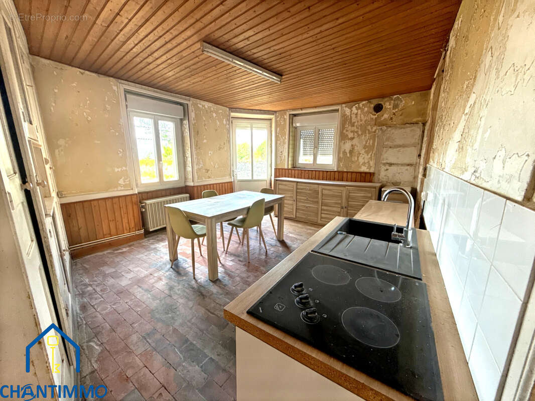 Maison à MOUILLERON-EN-PAREDS