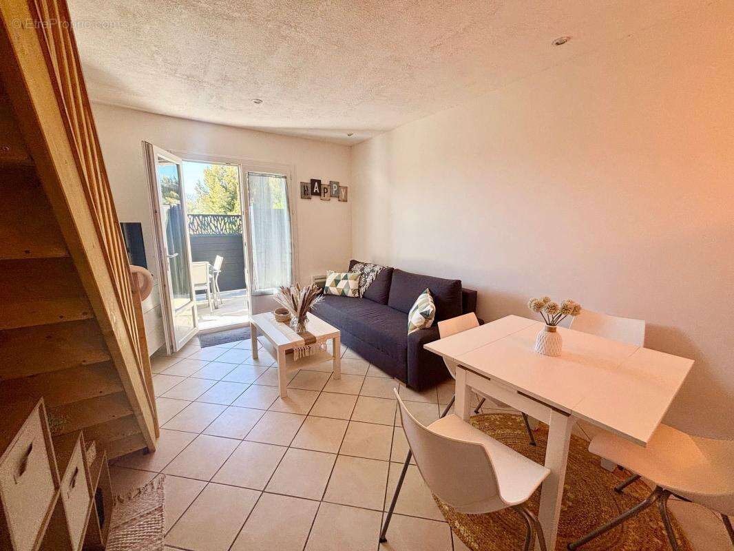 Appartement à SANARY-SUR-MER