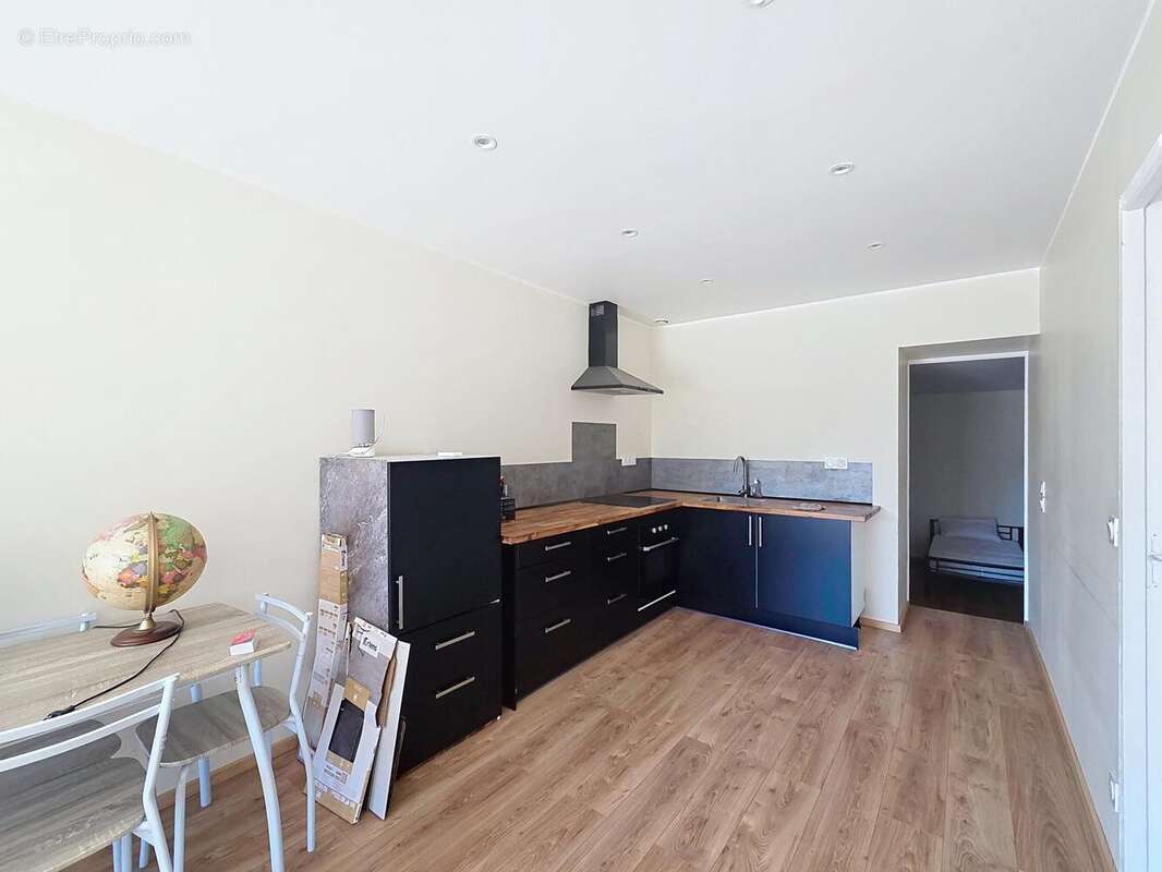 Photo 8 - Maison à MONTENDRE