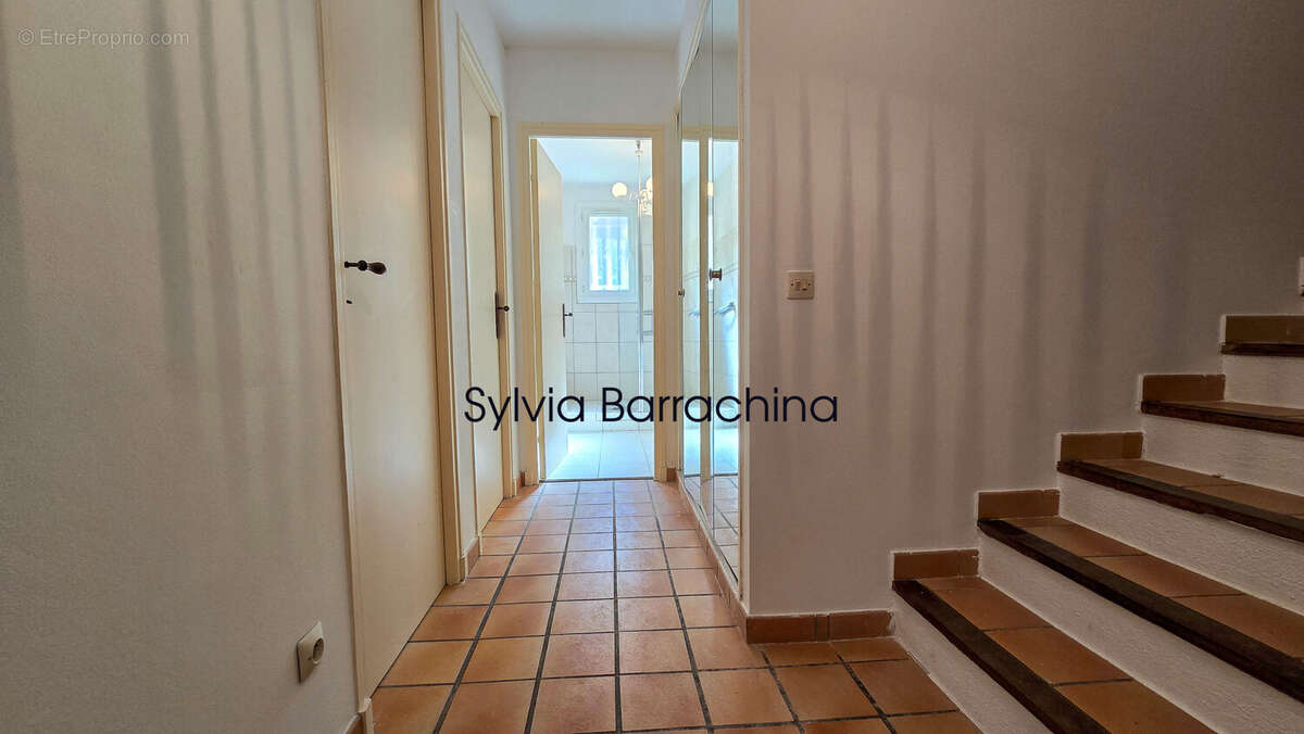 Maison 94 m² à Carqueiranne  - photo 45