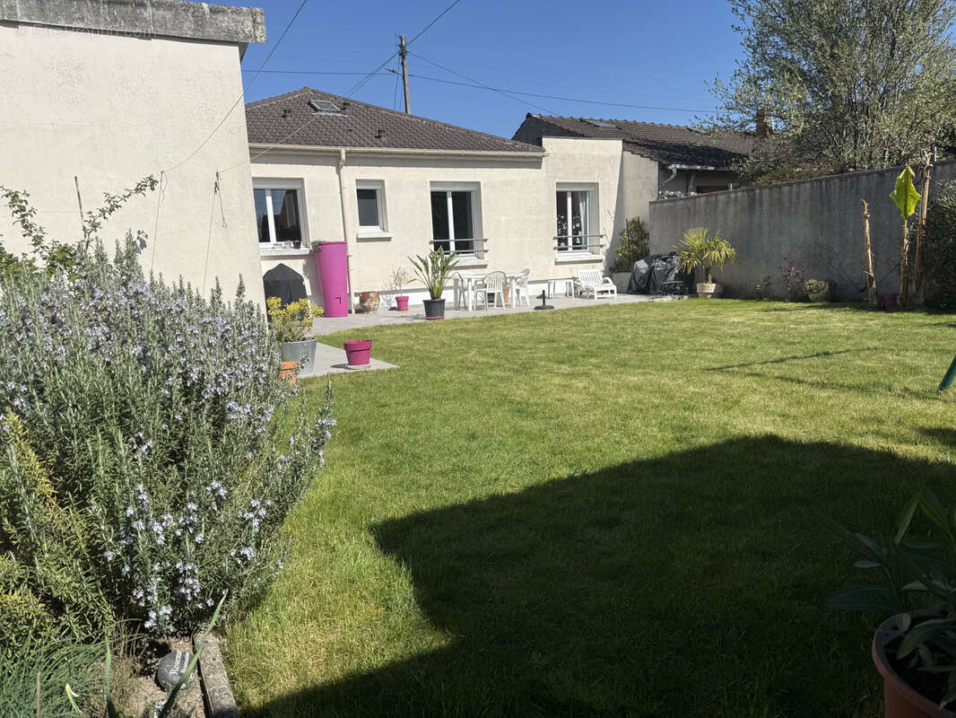 Maison à TREMBLAY-EN-FRANCE