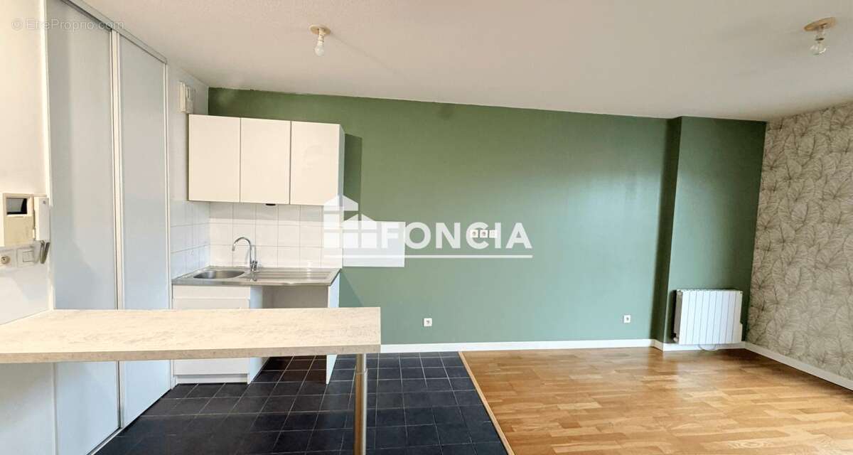 Appartement à MONTLUEL