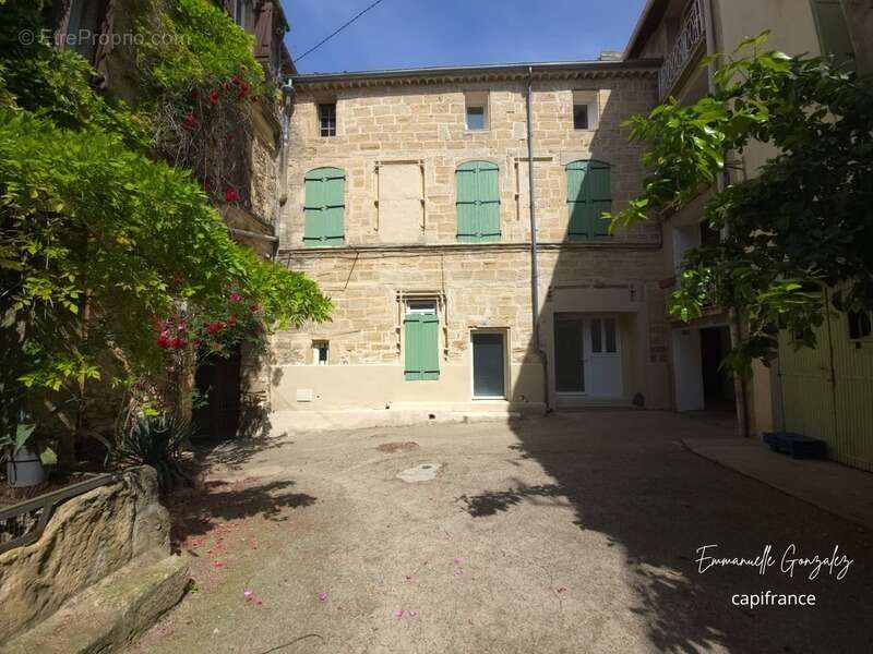 Maison à ROUJAN