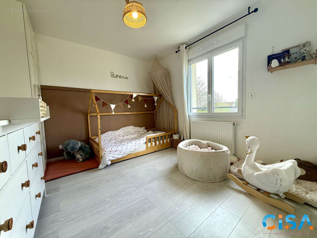 Maison à NEUILLY-EN-THELLE