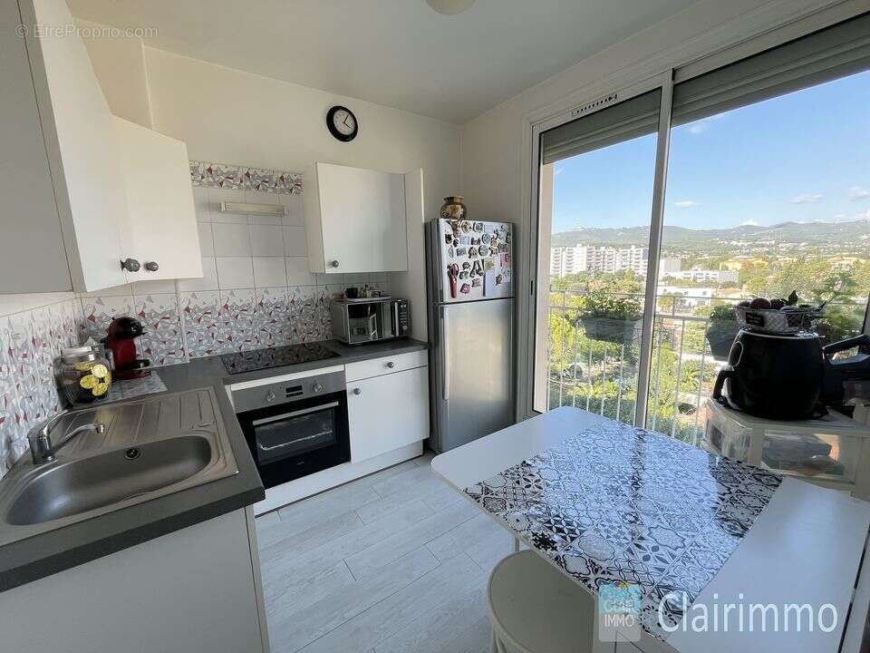 Appartement T3 T4 a vendre / 13013 / balcon / calme / garage / - Appartement à MARSEILLE-13E