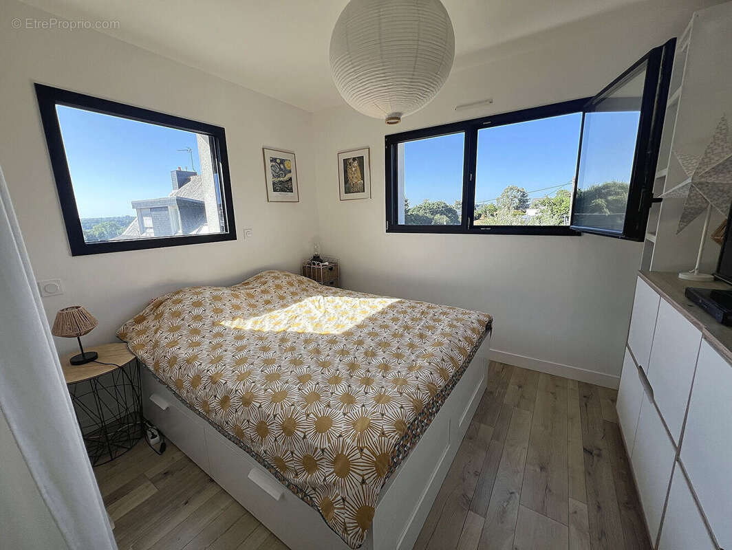 Contemporaine de 2019 sur terrain 627m2 - photo 9