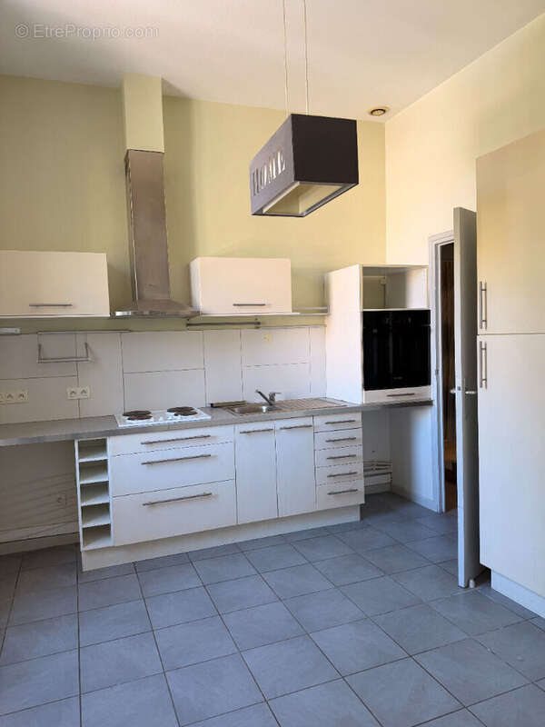 Appartement à TOURNON-SUR-RHONE