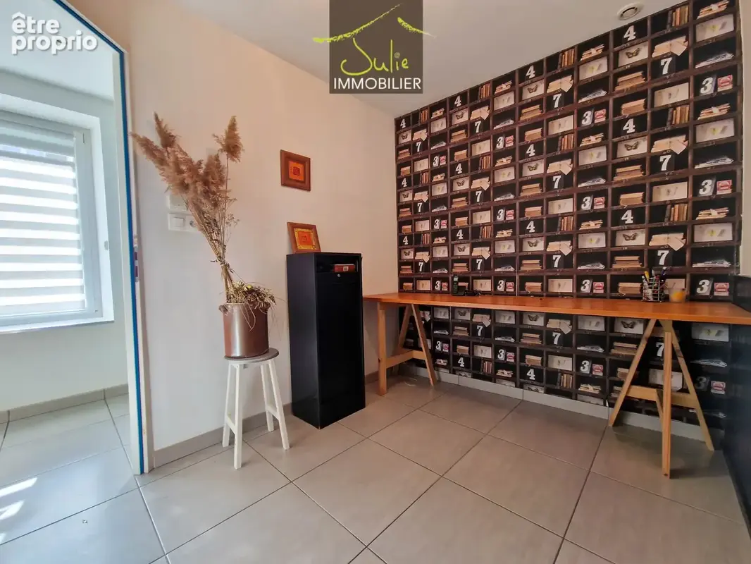 Ensemble immobilier : maison avec appartement et garages - photo 5