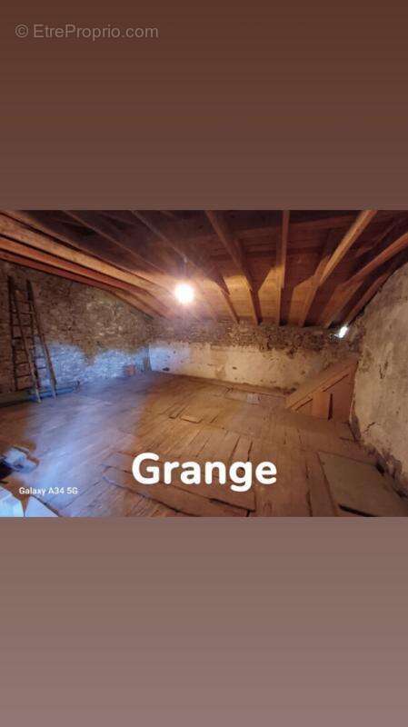 Maison en pierres de 103m² - photo 17