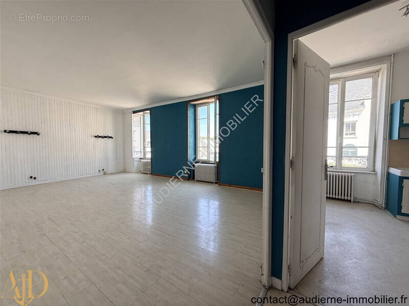 Appartement à AUDIERNE