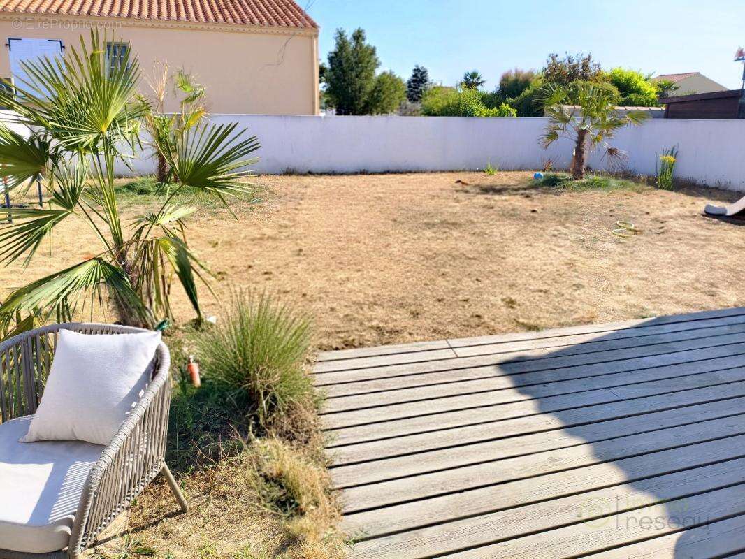 Maison 90 m² à Olonne-Sur-Mer  - photo 6