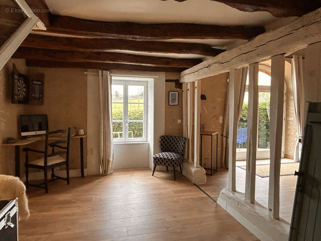 Maison à RIVARENNES