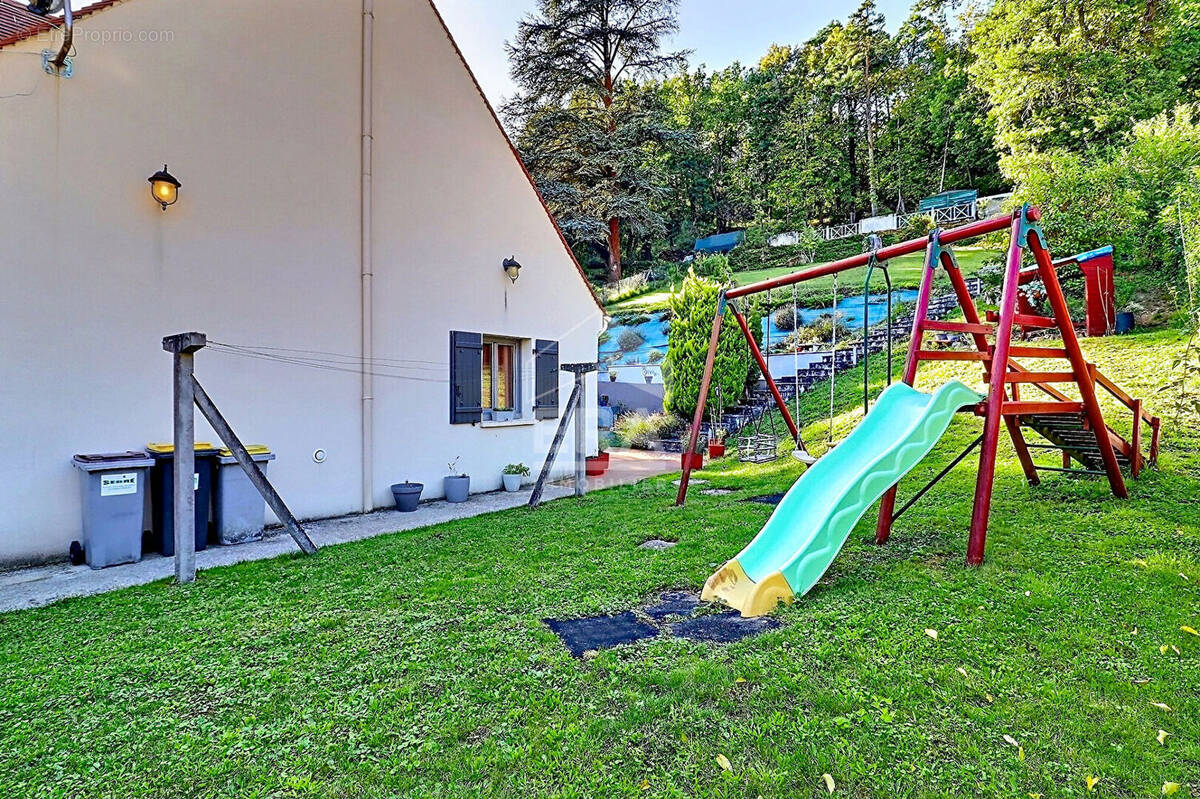 Maison à CHALO-SAINT-MARS
