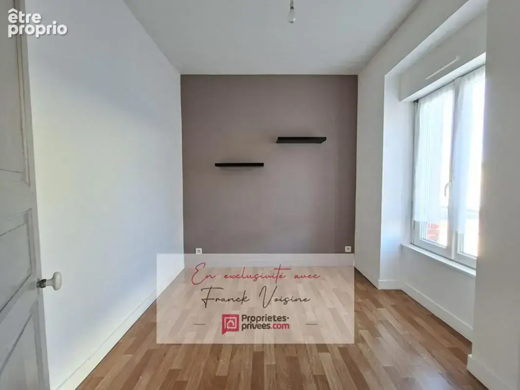 A VENDRE en EXCLUSIVITE à Vendrennes, centre bourg, maison de 100 m2 env avec 2 chambres et 1 bureau sur une parcelle de 497 m2 - photo 9