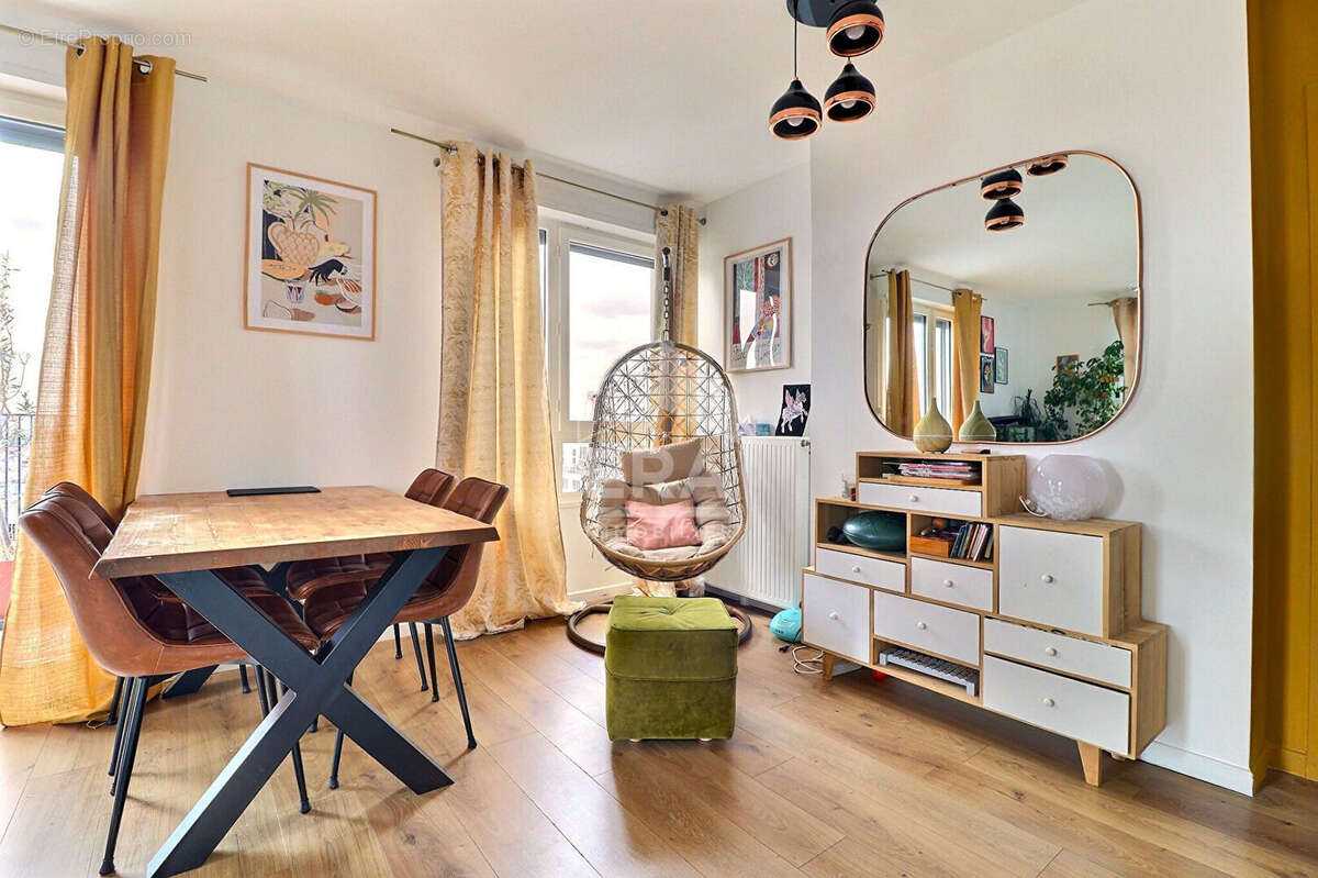 Appartement à SAINT-DENIS