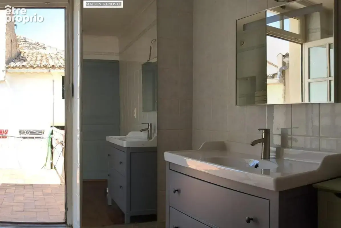 Ensemble immobilier/ 1 maison,1 dépendance,1 appartement en ville - photo 13
