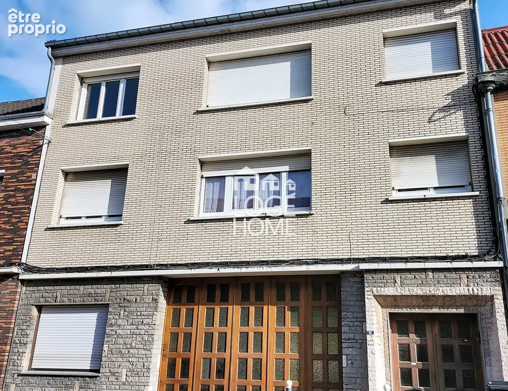 Façade - Appartement à HENIN-BEAUMONT