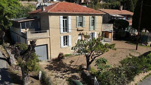 Maison à LE LAVANDOU