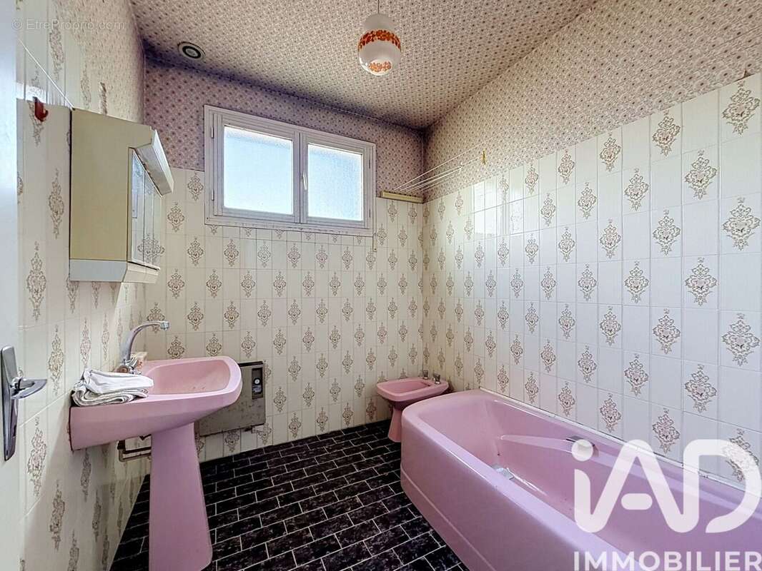 Maison 140 m² à Villevenard  - photo 7