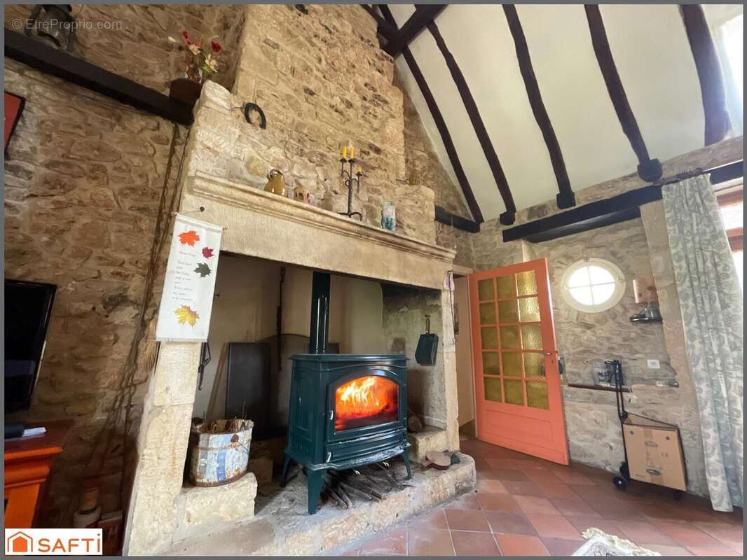 Photo 2 - Maison à LE BUISSON-DE-CADOUIN