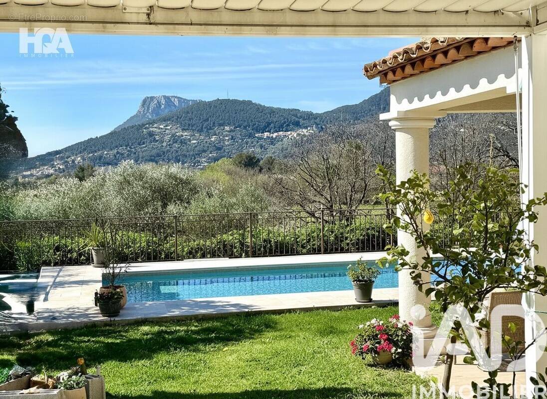 Photo 1 - Maison à SOLLIES-PONT