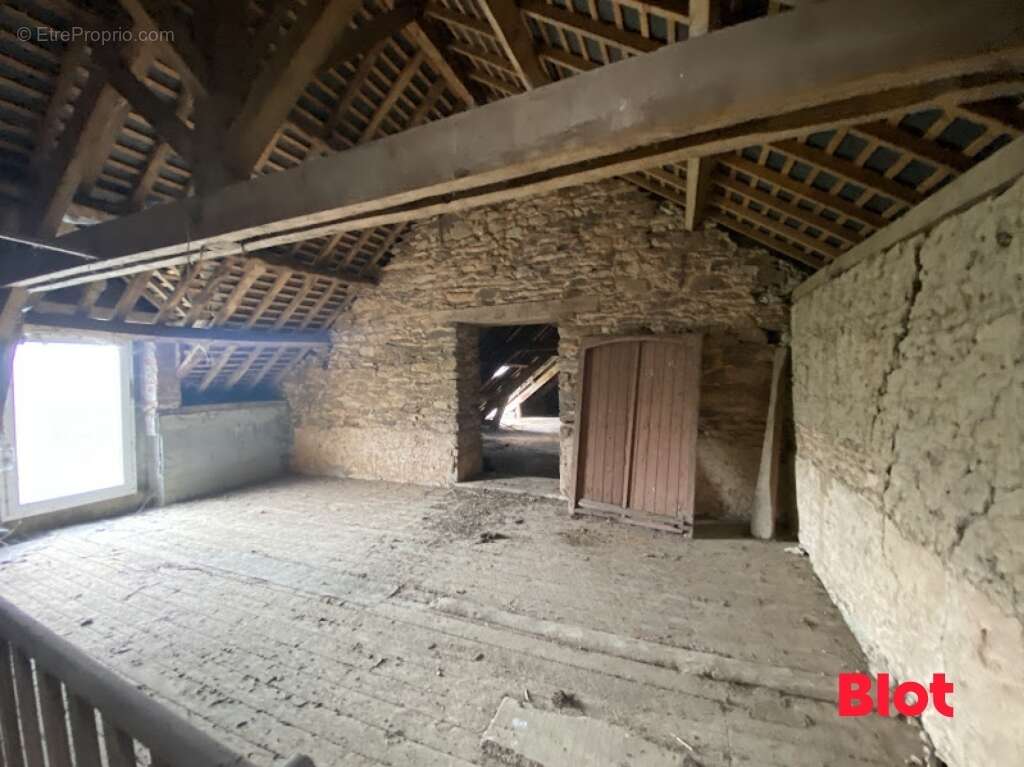 Maison à ESSE
