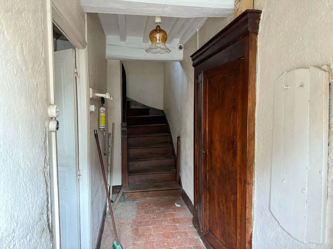 Maison à BUSSIERES