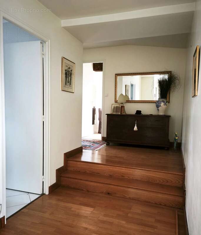 Maison 4 chambres et studio independant - jaunay marigny - photo 11